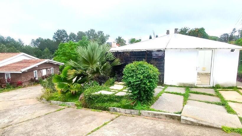 Resort Istays The Colonial Villa, Yercaud