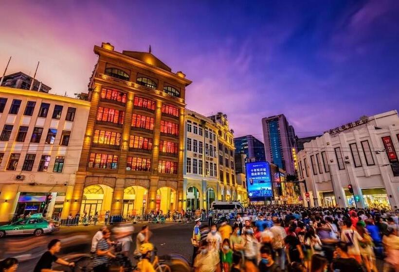 Vanhome Serviced Apartment