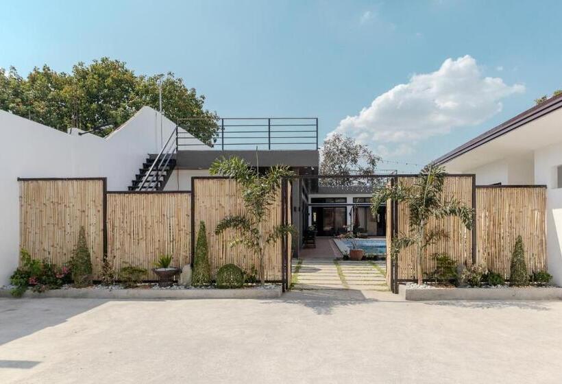 A Poolside Cafe Resort