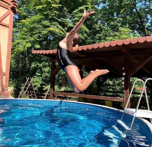 호스텔 Budget Izba Pre Veľkú Rodinu Alebo Skupinu Priateľov