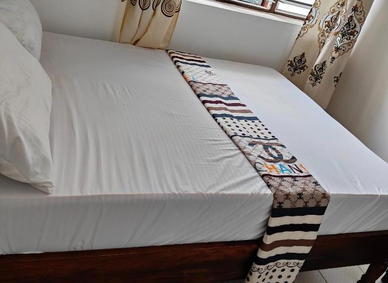 تختخواب و صبحانه Chelsea