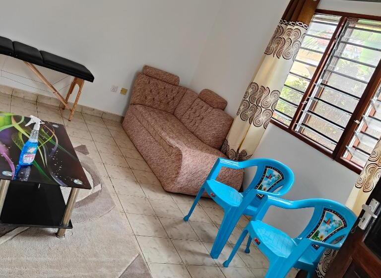 تختخواب و صبحانه Chelsea