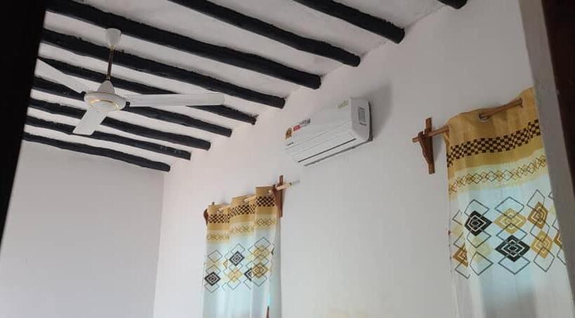 ベッドアンドブレックファースト La Villas Blue Blue