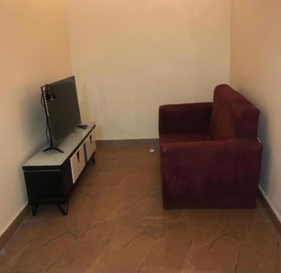 پانسیون Appartements Du Djoué