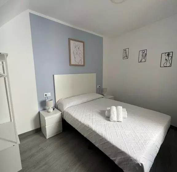 پانسیون Hostal El Jardín