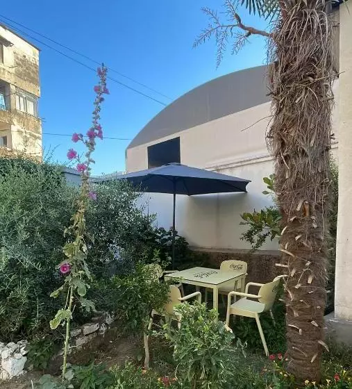 ペンション Las Palmas Guesthouse