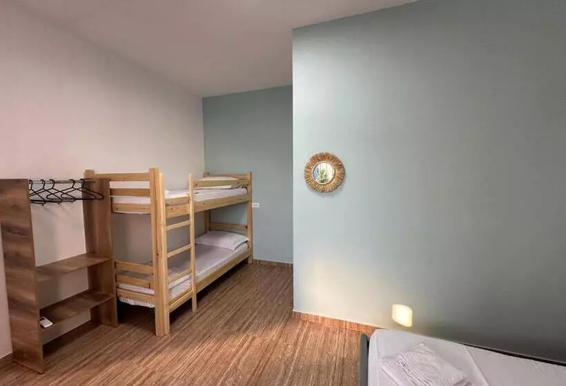 ペンション Las Palmas Guesthouse