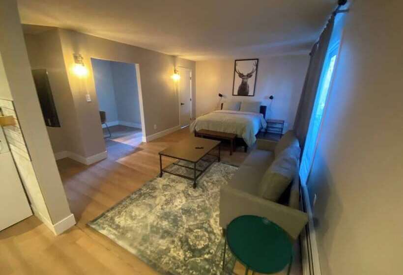 پانسیون Morden Newly Renovated 1br Flats, Walk To Whyte