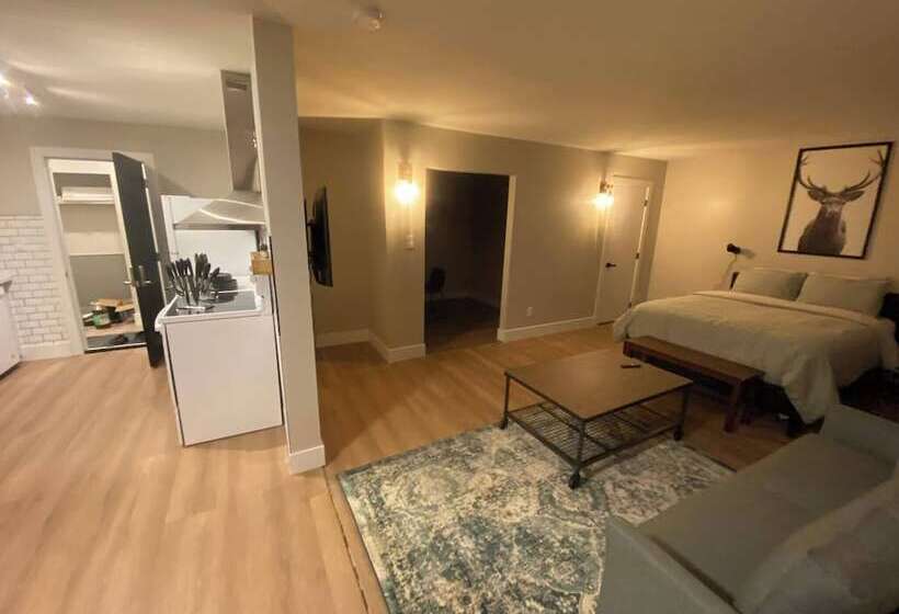 پانسیون Morden Newly Renovated 1br Flats, Walk To Whyte