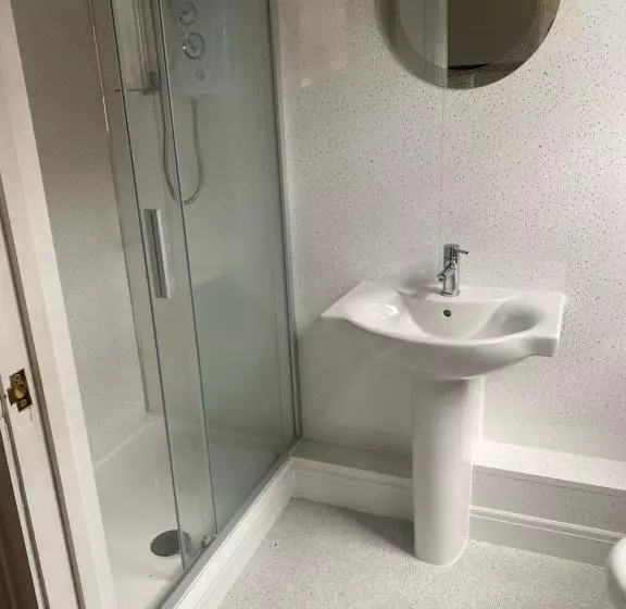 ペンション Queens House