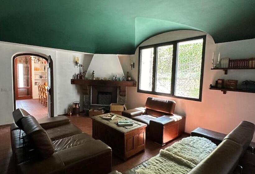 پانسیون Villa D Alba Guest House