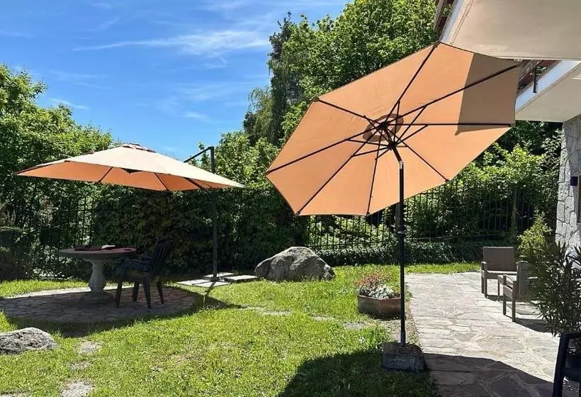 Majatalo Villa D Alba Guest House