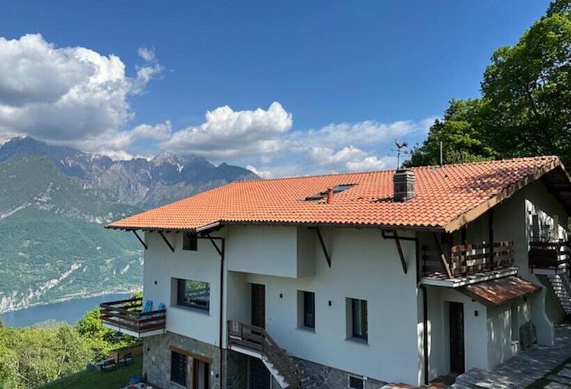 پانسیون Villa D Alba Guest House