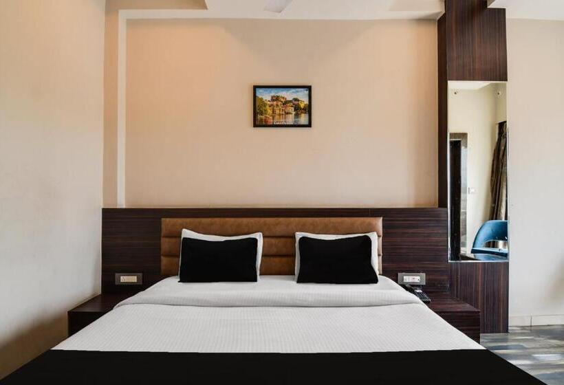 בית מלון כפרי Townhouse Maanvadgarh