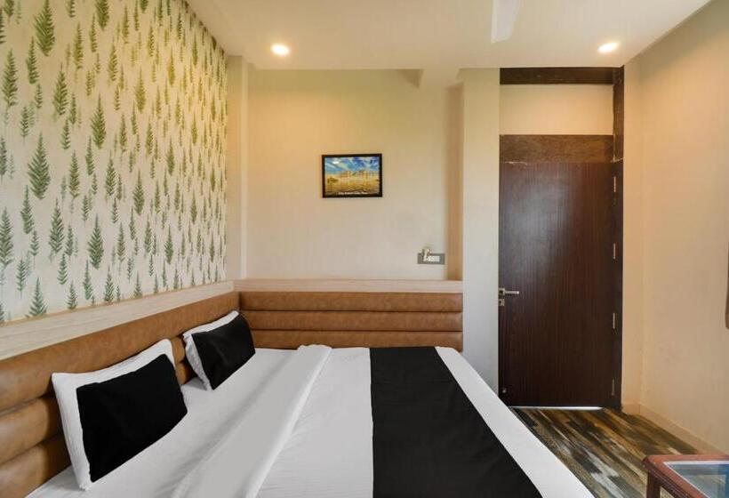 בית מלון כפרי Townhouse Maanvadgarh