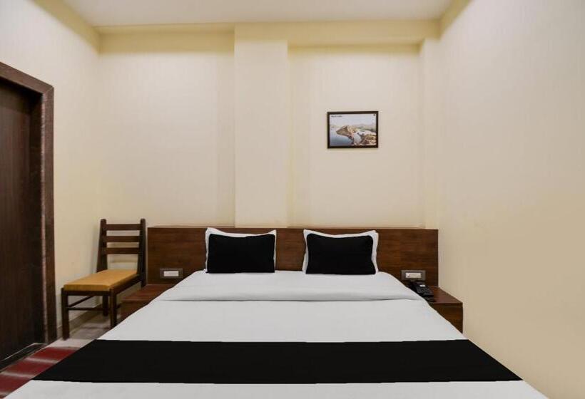 בית מלון כפרי Townhouse Maanvadgarh