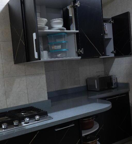 مبيت وإفطار Atom Height Apartment