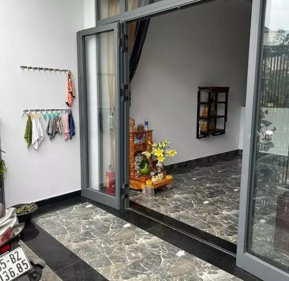 تختخواب و صبحانه Oasis Homestay