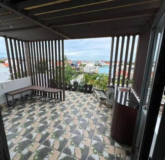 تختخواب و صبحانه Oasis Homestay