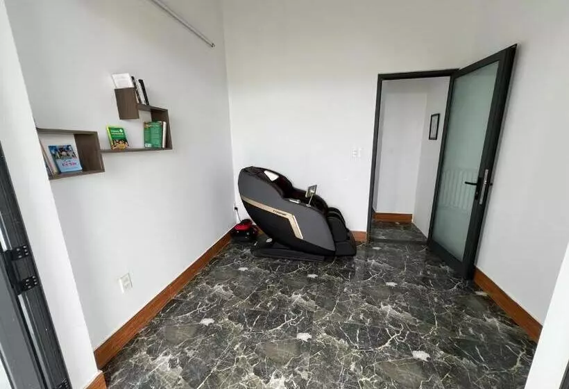 تختخواب و صبحانه Oasis Homestay