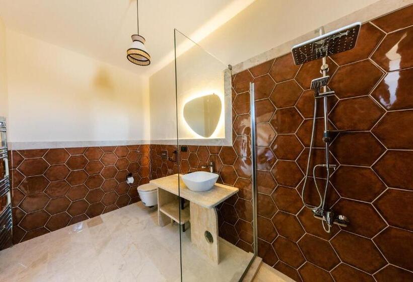 هتل Cappadocia Aishe