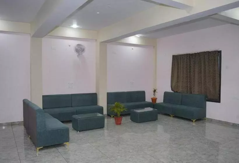 ホテル Brij Palace