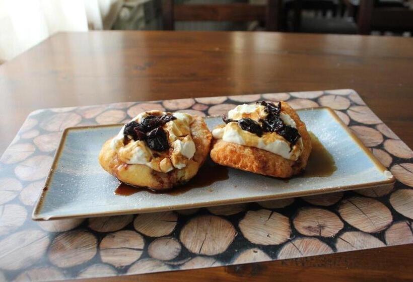 בית מלון כפרי Hanul Lui Matei 1