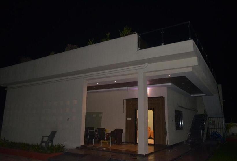 Отель Nsg Royal Resort