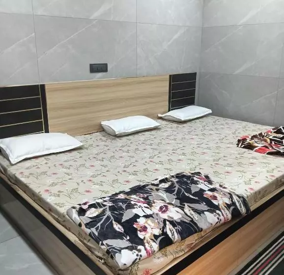 ホテル Shree Ram Guest House