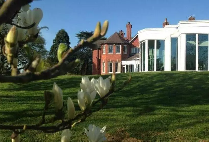 ホテル Tern Hill Hall