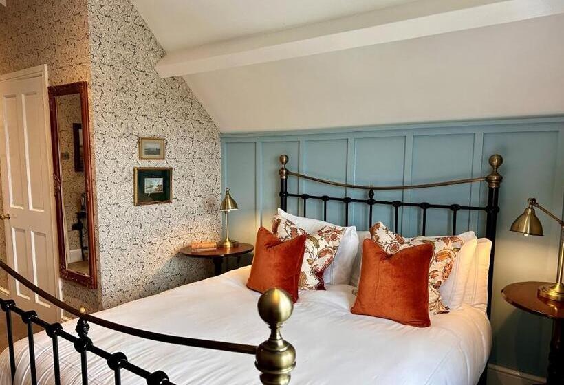 ホテル Tern Hill Hall