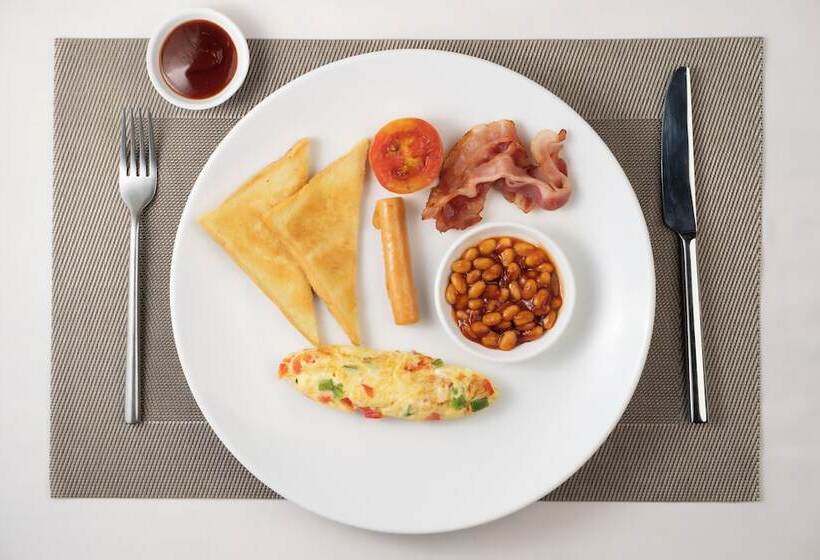 فندق Tunnel Urban Retreat