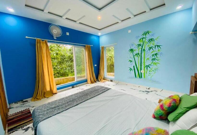 Peak Paradise Resort