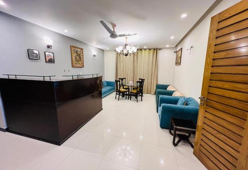 پانسیون Alpine Family Lodges