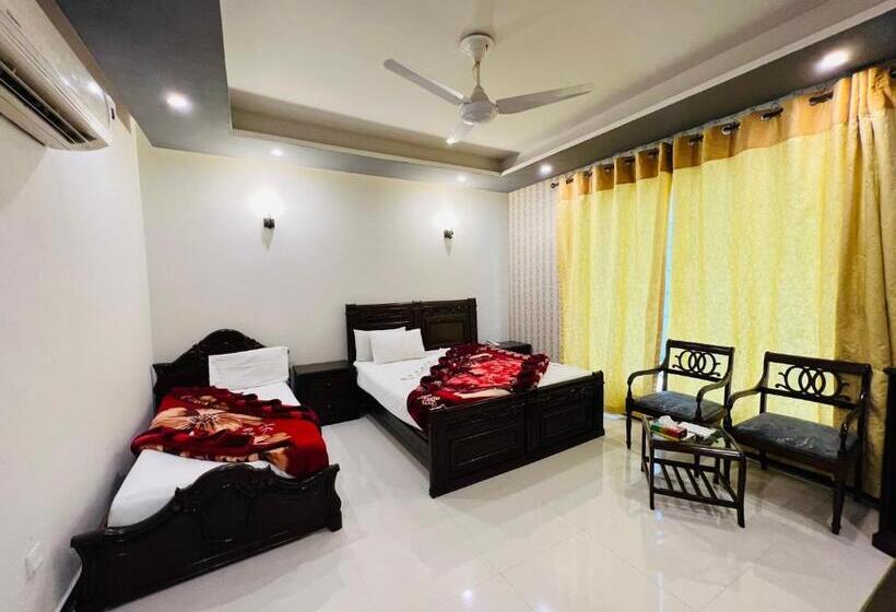 پانسیون Alpine Family Lodges