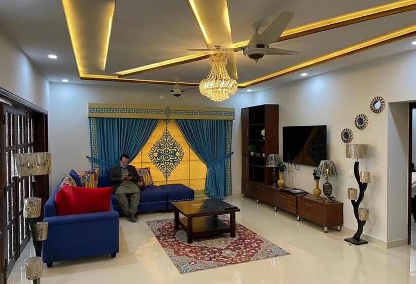 پانسیون Alpine Family Lodges