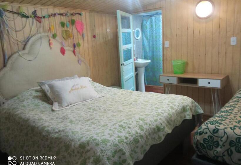 پانسیون Hostal Familiar Alonso De Ercilla