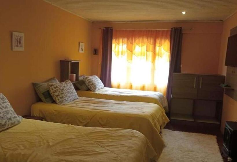 پانسیون Hostal Familiar Alonso De Ercilla