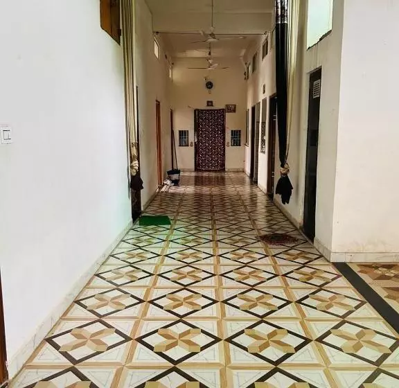 ペンション Mishri Lal Ju Ashram