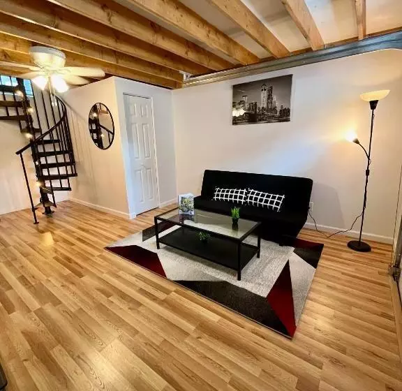 Majatalo Nyc Style Loft W Secret Entrance 6 Mi To Times Sq