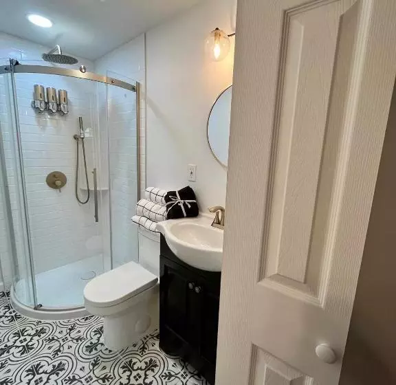 Majatalo Nyc Style Loft W Secret Entrance 6 Mi To Times Sq