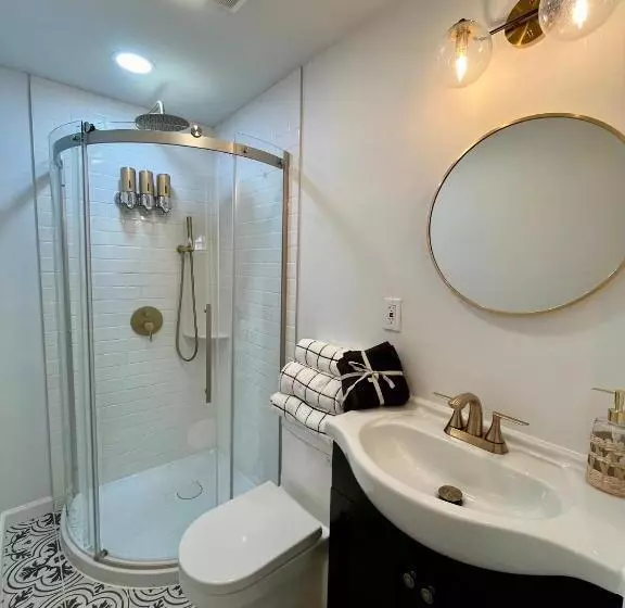 Majatalo Nyc Style Loft W Secret Entrance 6 Mi To Times Sq