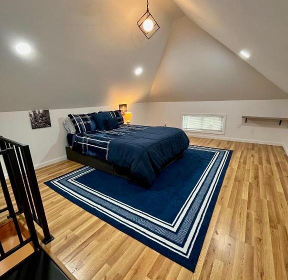 بنسيون Nyc Style Loft W Secret Entrance 6 Mi To Times Sq