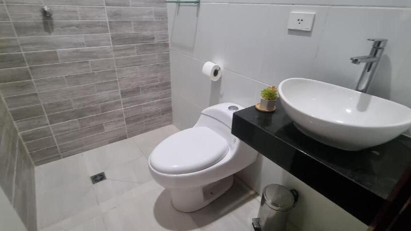 Hostel Suites Viru Viru By Hospedarte