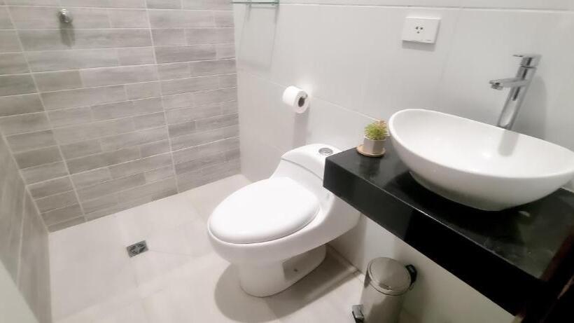 Hostel Suites Viru Viru By Hospedarte