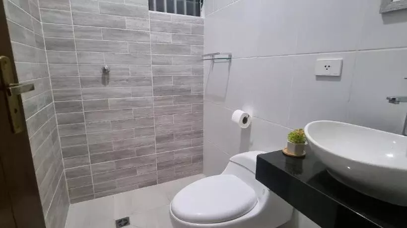 هاستل Suites Viru Viru By Hospedarte