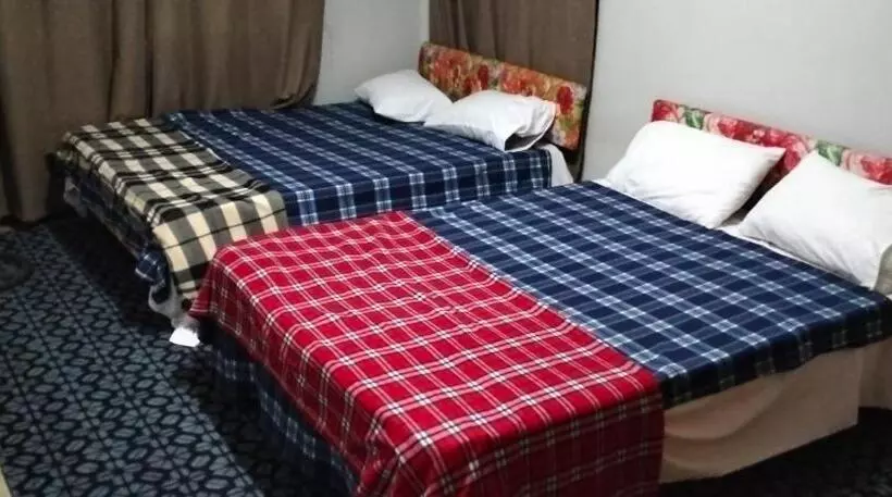 ベッドアンドブレックファースト Singhs Apartment Double Budget Shared Room
