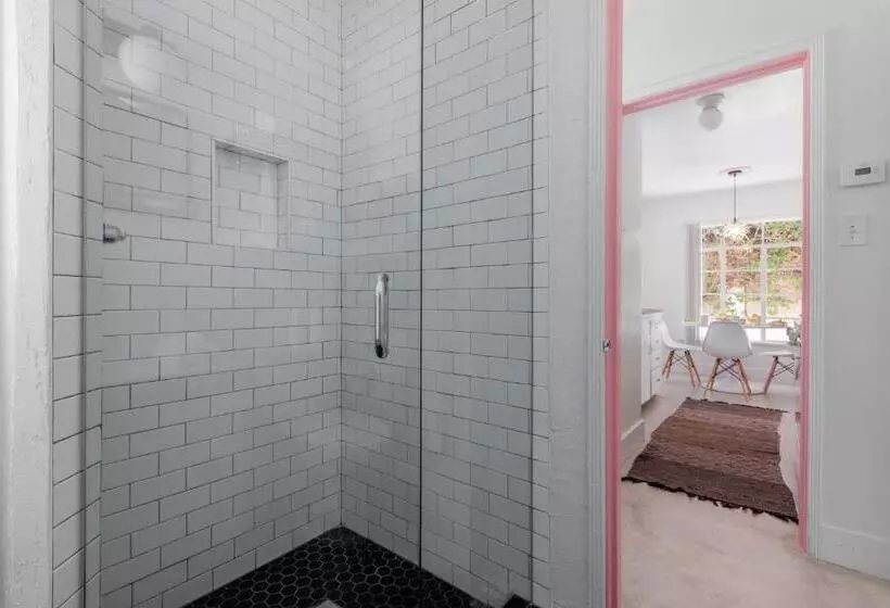 هتل Designer Gem Near Downtown Palm Springs