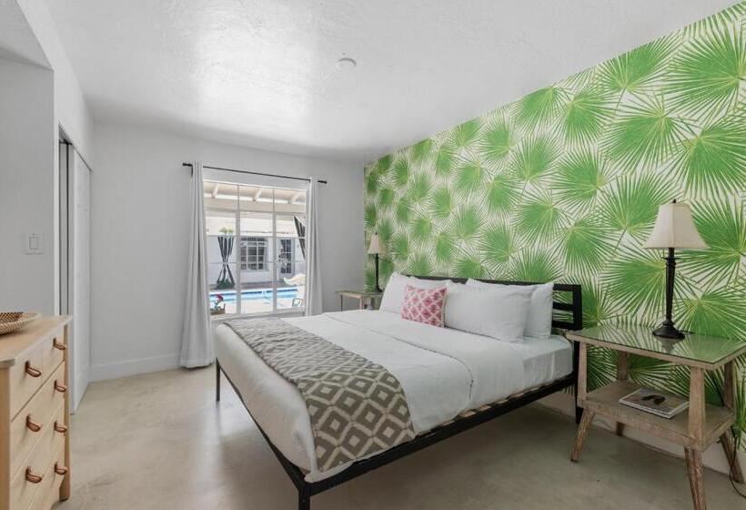 Hotelli Designer Gem Near Downtown Palm Springs