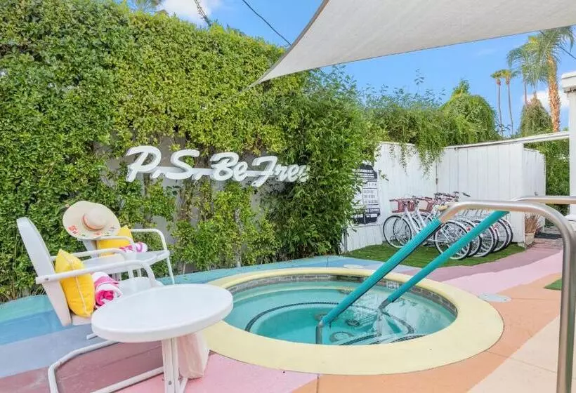 هتل Designer Gem Near Downtown Palm Springs
